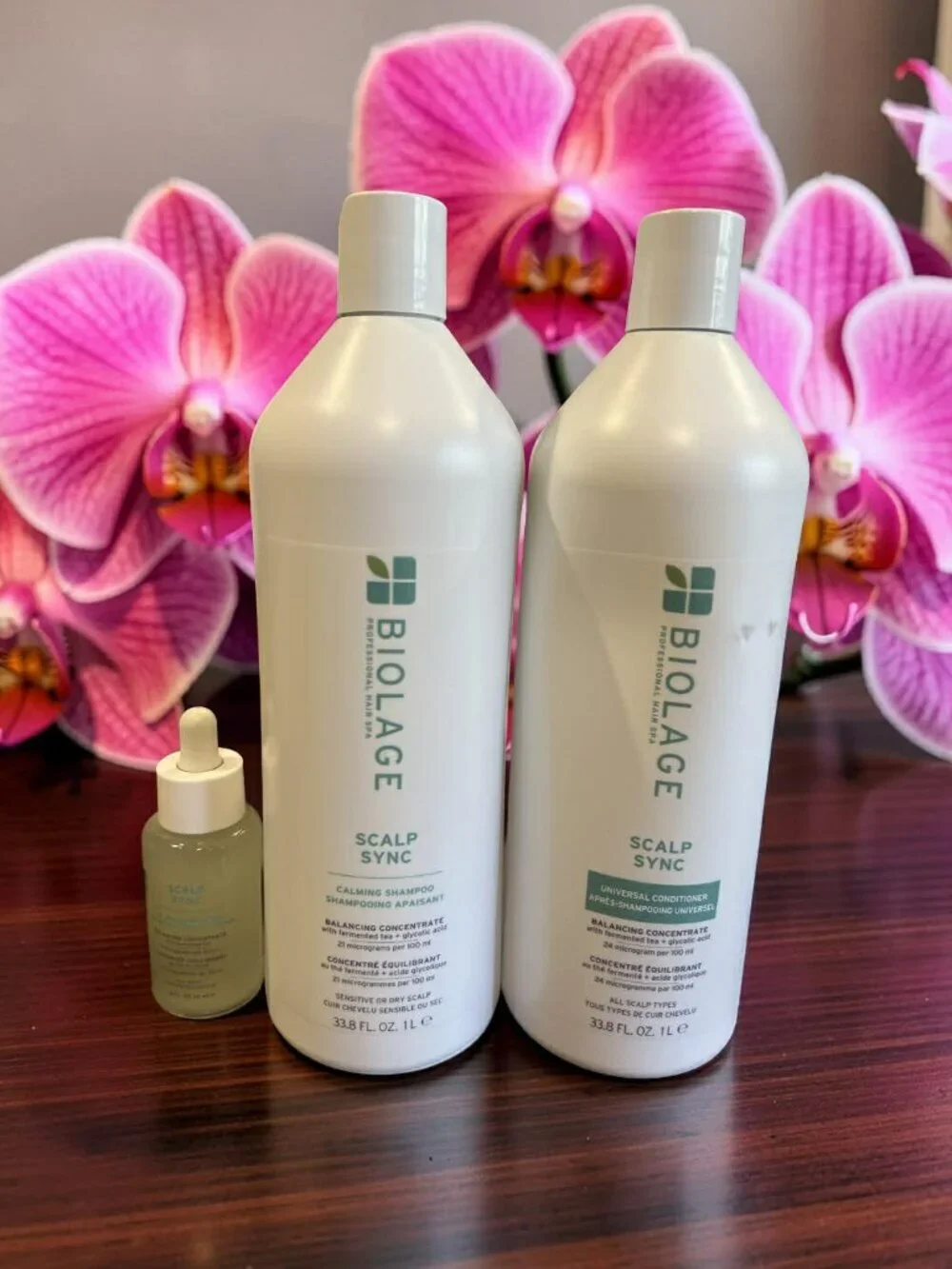 Biolage Scalp Sync Calming Shampoo + Universal Conditioner Oil Balancing Serum